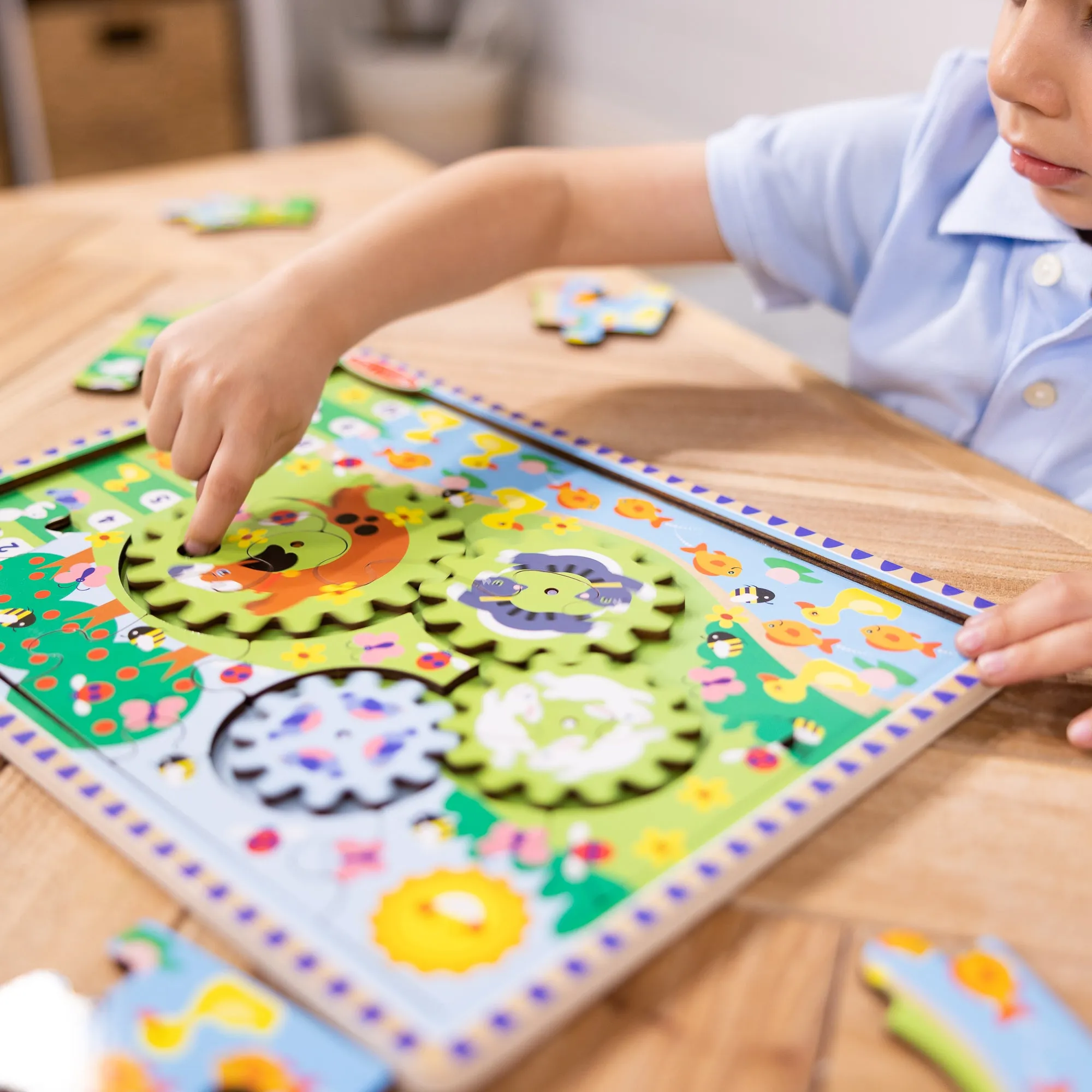 Animal Chase I-Spy Wooden Gear Puzzle
