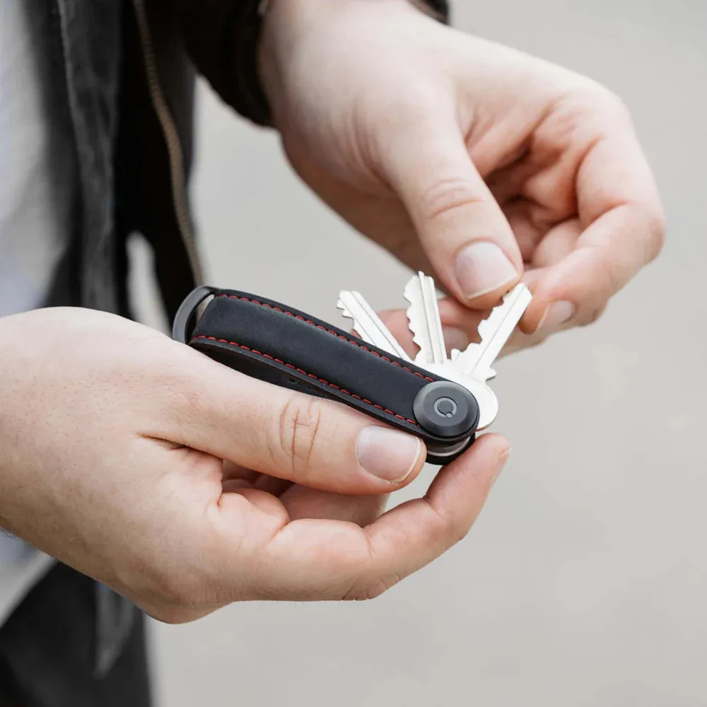 Key Organiser Crazy-Horse - Obsidian Black with Red Stitching
