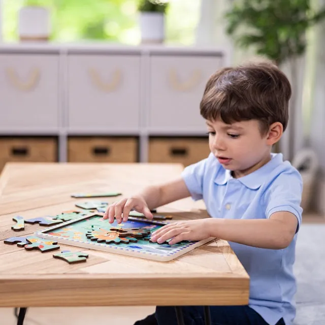 Melissa & Doug Underwater Wooden Gear Puzzle 18-Piece