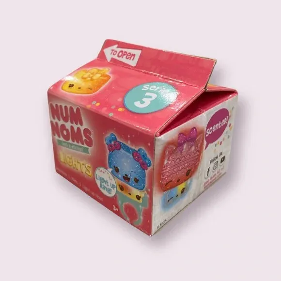 Num Noms Lights Finger Ring for Kids.