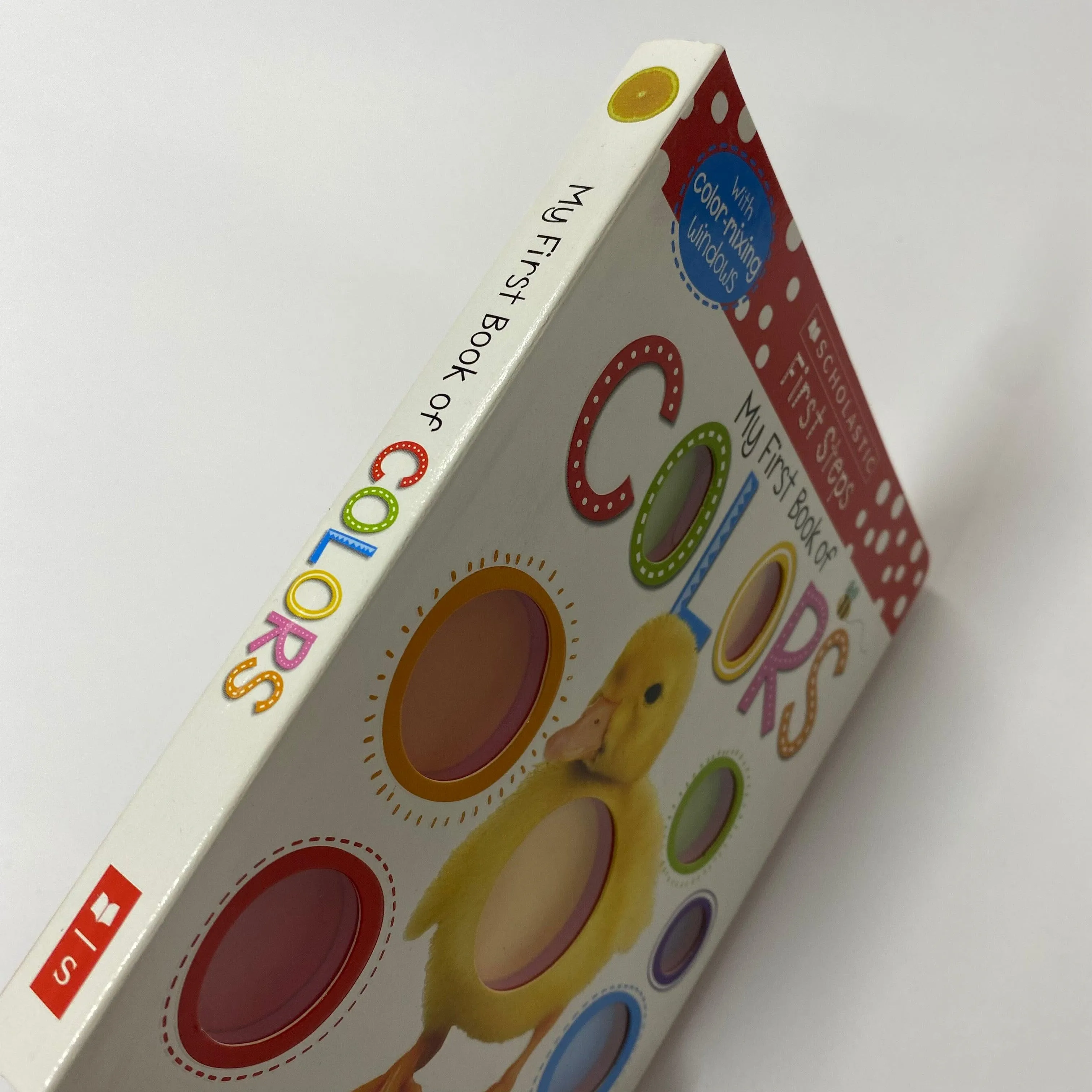 Scholastic First Steps  My First Book of Colors